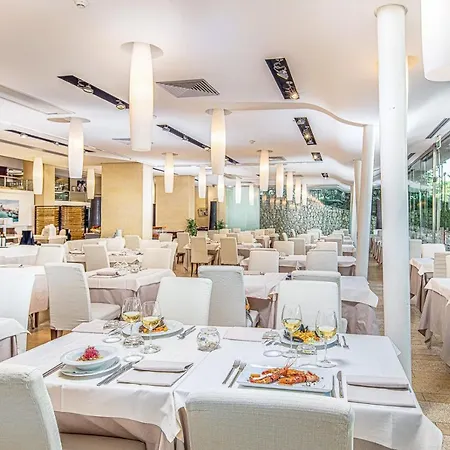 Rex Hotel 4*