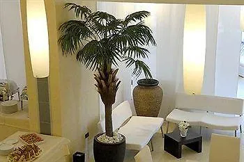 Rex Hotel